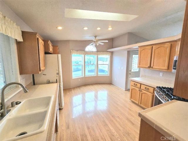 20701 beach blvd 168, Huntington Beach, CA 62648