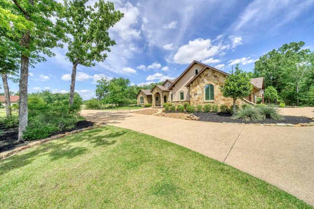 3101 La Venta Way, College Station, TX 77845