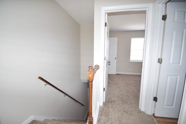 250 Winters Ct Apt G, Clarksville, TN 37043