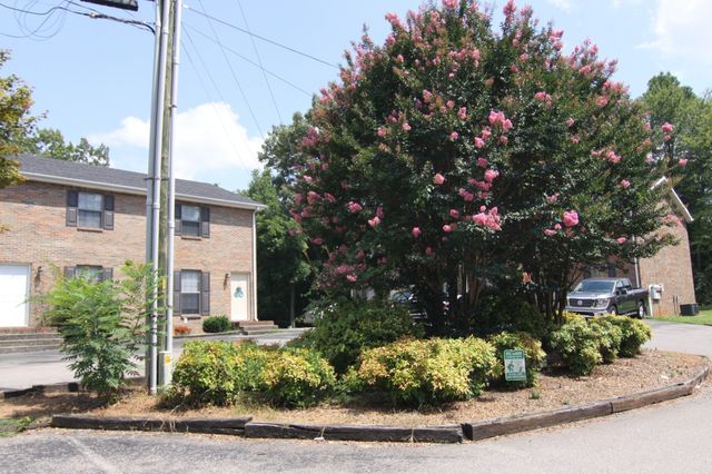 250 Winters Ct Apt G, Clarksville, TN 37043