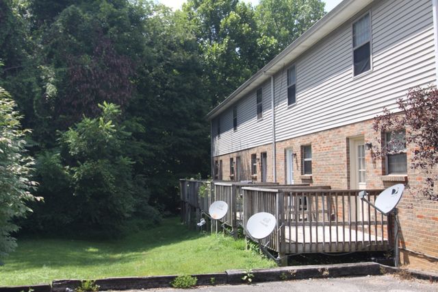 250 Winters Ct Apt G, Clarksville, TN 37043