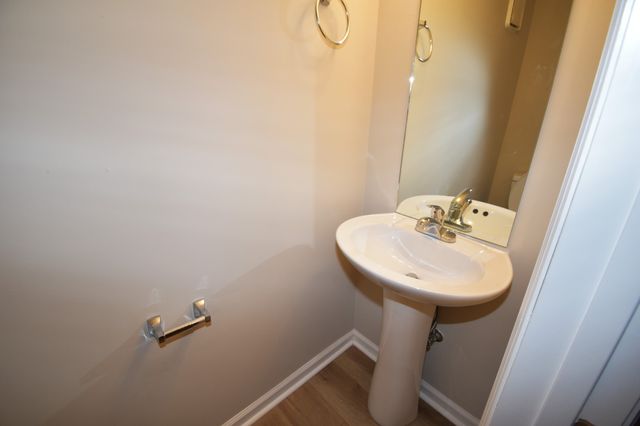 250 Winters Ct Apt G, Clarksville, TN 37043