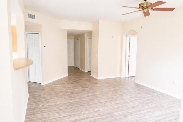 11023 Legacy Lane 103, Palm Beach Gardens, FL 33410