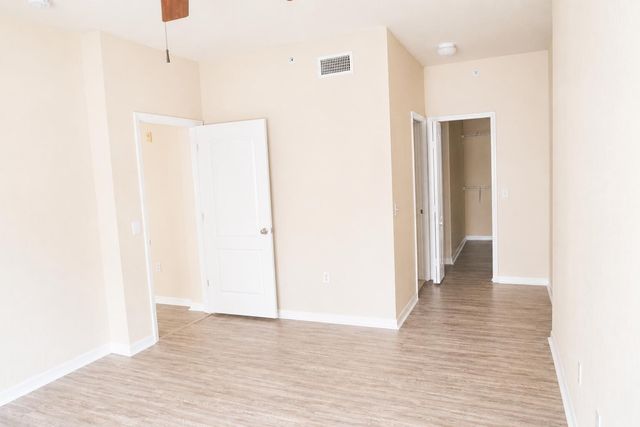 11023 Legacy Lane 103, Palm Beach Gardens, FL 33410