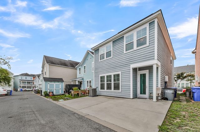 1658 Indy Drive, North Charleston, SC 29405