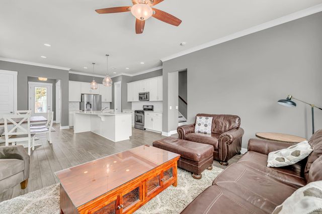 1658 Indy Drive, North Charleston, SC 29405