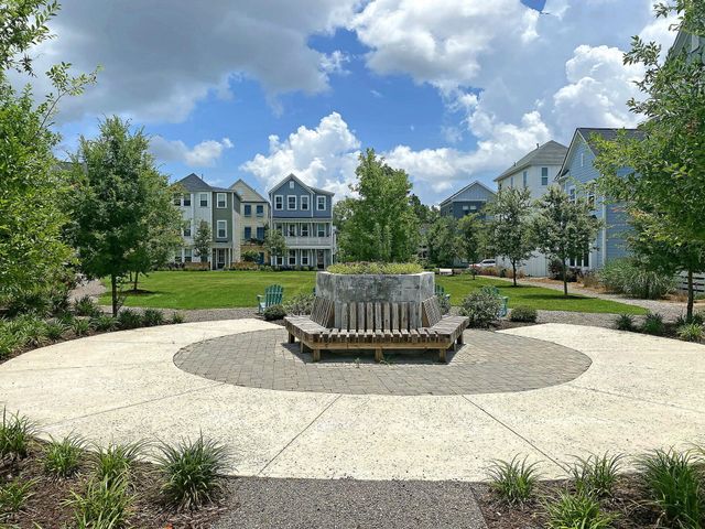 1658 Indy Drive, North Charleston, SC 29405
