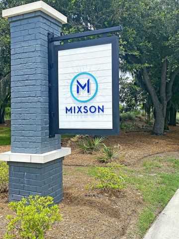 1658 Indy Drive, North Charleston, SC 29405