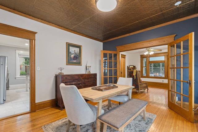 1122 Marshall Avenue, Saint Paul, MN 55104