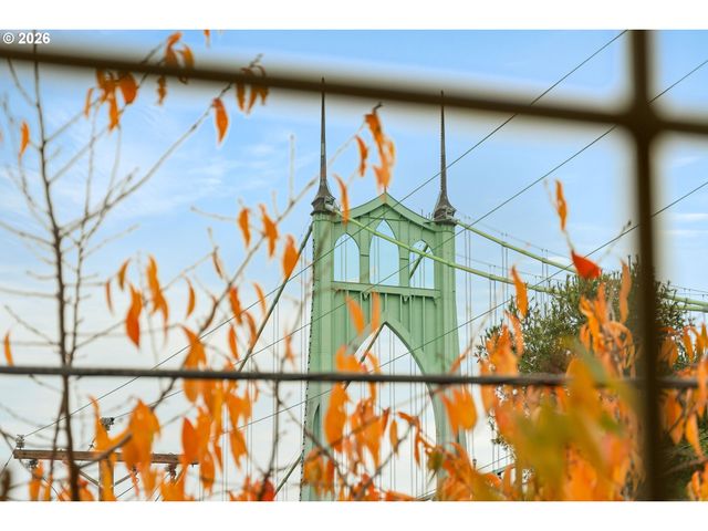 6700 N PITTSBURG Ave, Portland, OR 97203