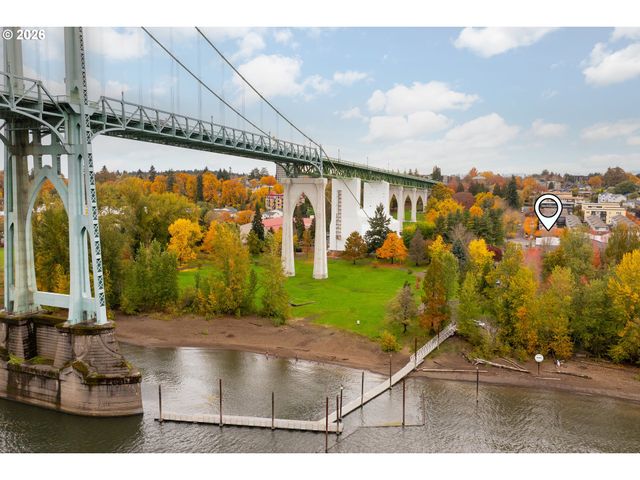 6700 N PITTSBURG Ave, Portland, OR 97203