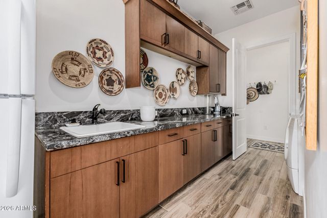 1414 S MORNING DOVE Court, Gold Canyon, AZ 85119