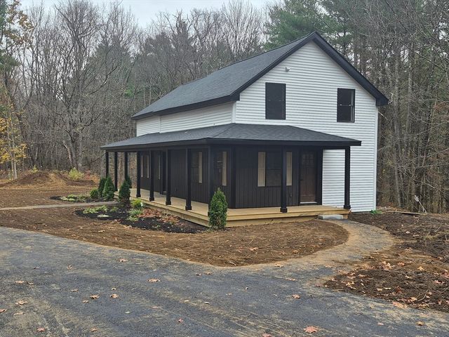 182 Main Rd, Gill, MA 01354