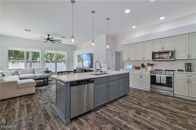 3728 Luverne ST, Fort Myers, FL 33901
