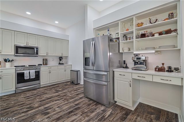 3728 Luverne ST, Fort Myers, FL 33901