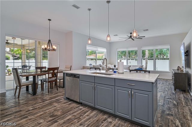 3728 Luverne ST, Fort Myers, FL 33901