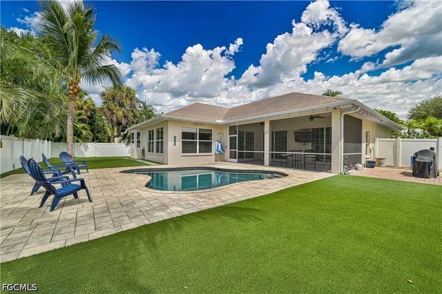 3728 Luverne ST, Fort Myers, FL 33901
