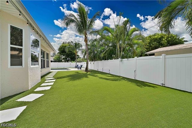 3728 Luverne ST, Fort Myers, FL 33901