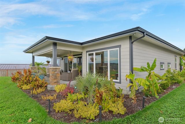 2512 Vista View Drive, Tacoma, WA 98406