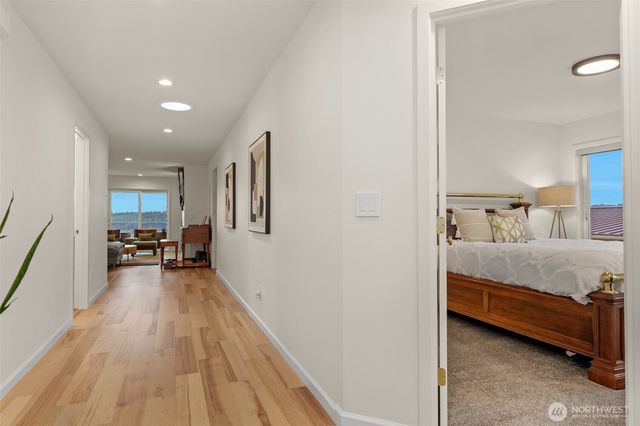 2512 Vista View Drive, Tacoma, WA 98406