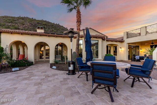 8337 W EL CORTEZ Place, Peoria, AZ 85383