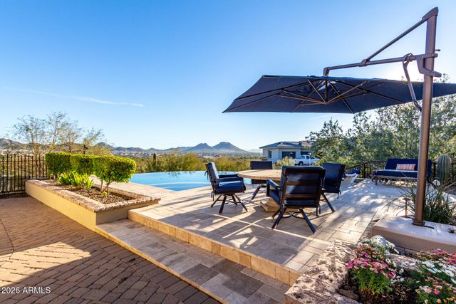 8337 W EL CORTEZ Place, Peoria, AZ 85383