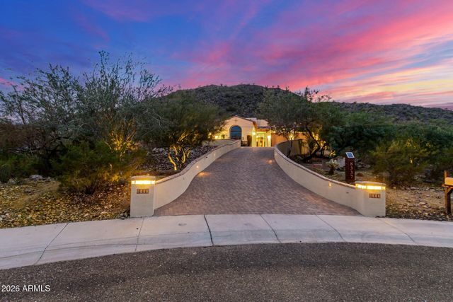 8337 W EL CORTEZ Place, Peoria, AZ 85383