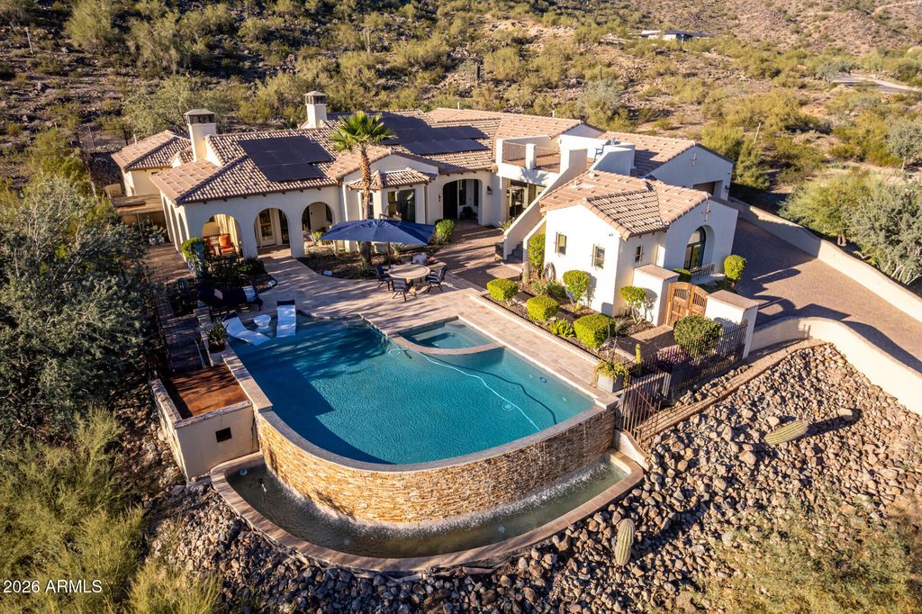 8337 W EL CORTEZ Place, Peoria, AZ 85383