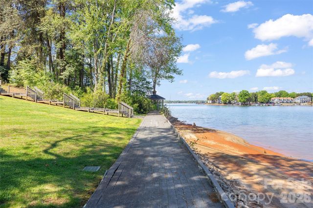 20107 Bascom Ridge Drive, Cornelius, NC 28031