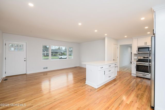 1 Gary Drive, Middletown, NJ 07748