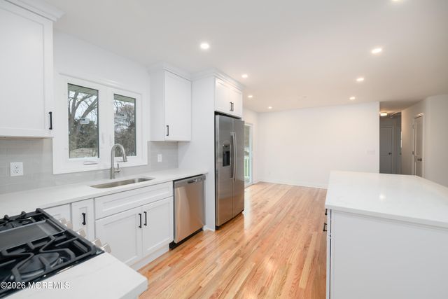 1 Gary Drive, Middletown, NJ 07748