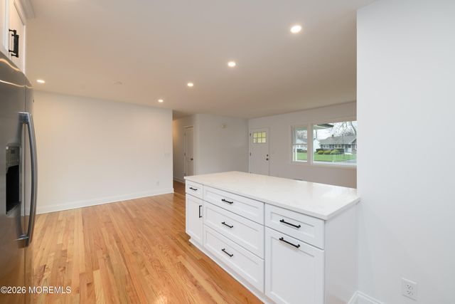 1 Gary Drive, Middletown, NJ 07748