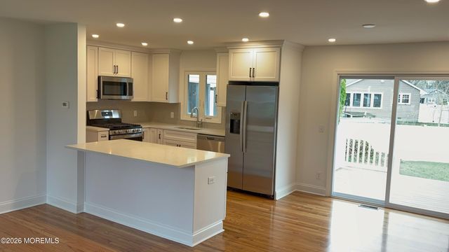 1 Gary Drive, Middletown, NJ 07748