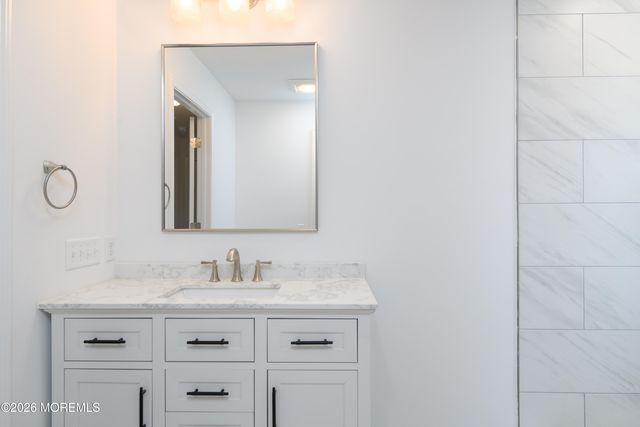 1 Gary Drive, Middletown, NJ 07748