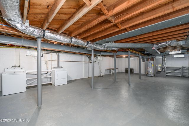 1 Gary Drive, Middletown, NJ 07748