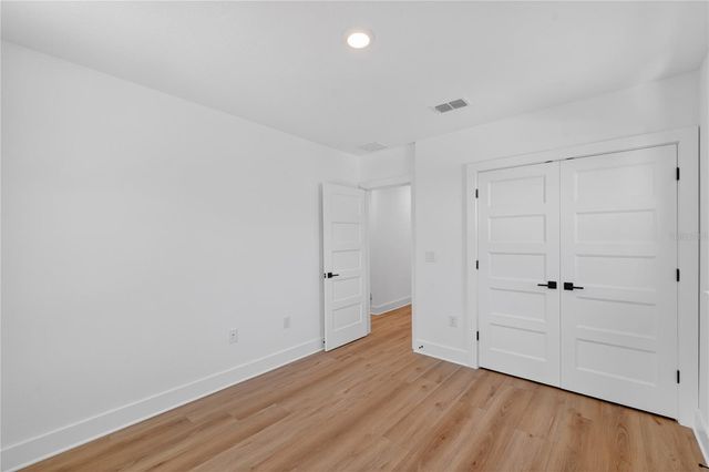 4181 56TH AVENUE N, St Petersburg, FL 33714