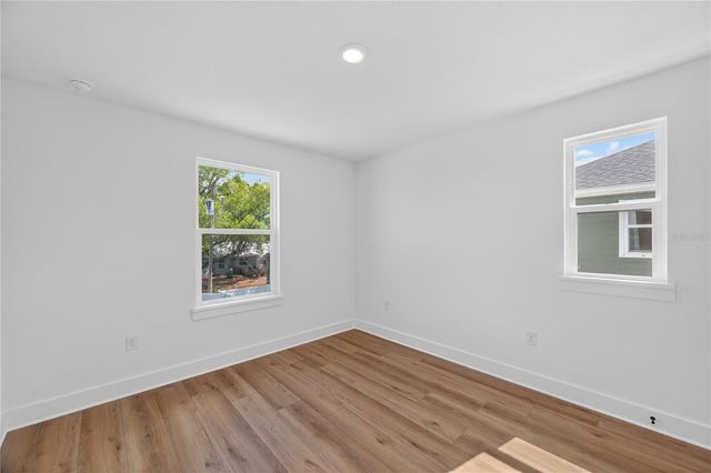 4181 56TH AVENUE N, St Petersburg, FL 33714