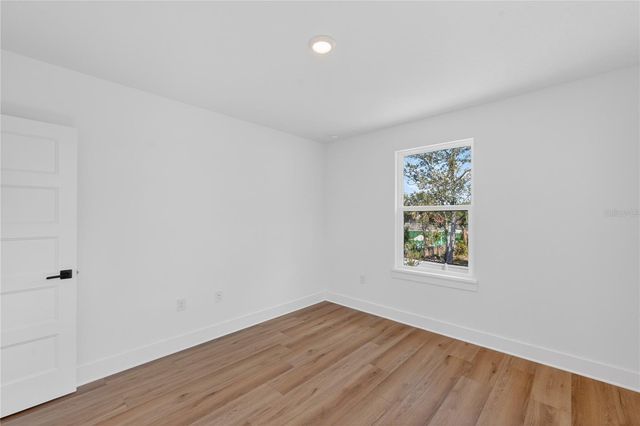 4181 56TH AVENUE N, St Petersburg, FL 33714