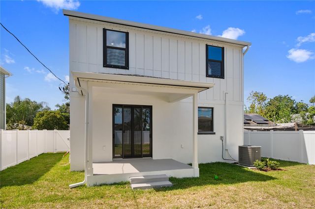 4181 56TH AVENUE N, St Petersburg, FL 33714