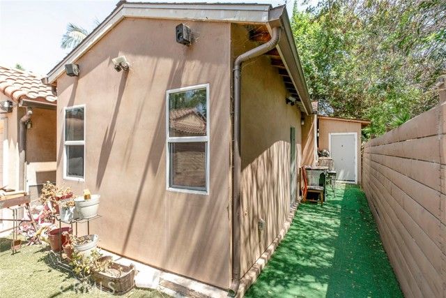 4710 Ventura Canyon Avenue, Sherman Oaks, CA 91423