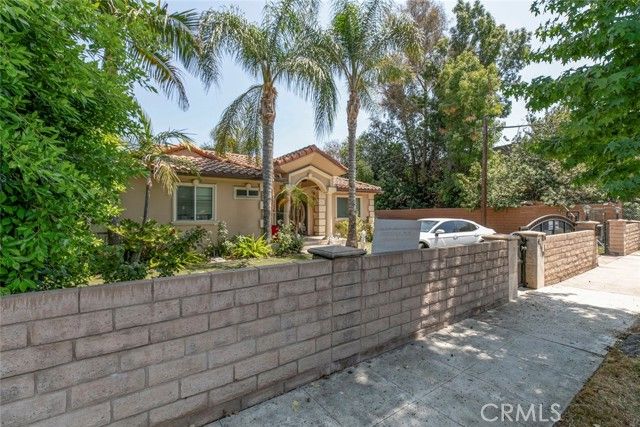 4710 Ventura Canyon Avenue, Sherman Oaks, CA 91423