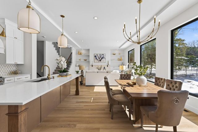 14759 Mcginty Road W, Minnetonka, MN 55391