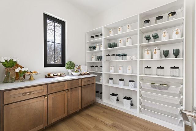 14759 Mcginty Road W, Minnetonka, MN 55391