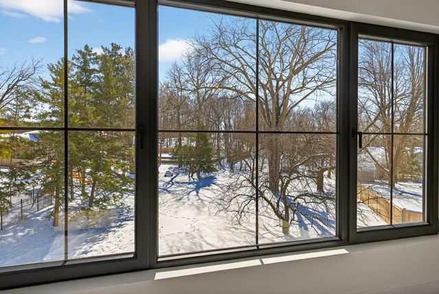 14759 Mcginty Road W, Minnetonka, MN 55391