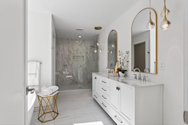 14759 Mcginty Road W, Minnetonka, MN 55391