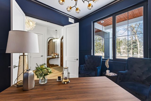 14759 Mcginty Road W, Minnetonka, MN 55391