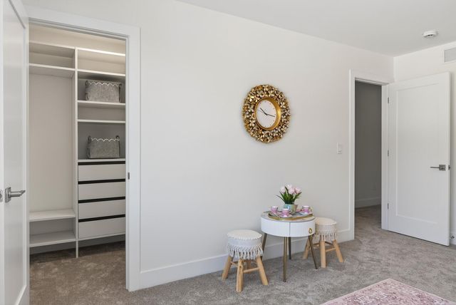 14759 Mcginty Road W, Minnetonka, MN 55391