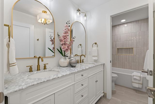 14759 Mcginty Road W, Minnetonka, MN 55391