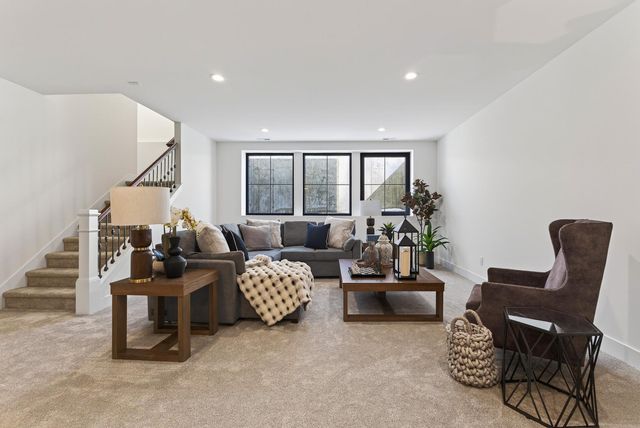 14759 Mcginty Road W, Minnetonka, MN 55391