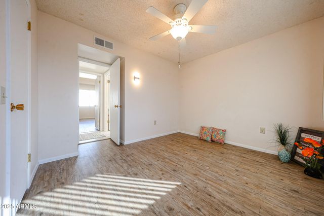 9714 W Mockingbird Drive, Sun City, AZ 85373